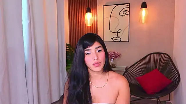 Lia Mar  online show from July 3, 2026, 6:14 pm