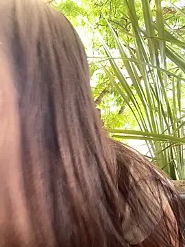 BellaLeclair online show from October 29, 2025, 7:46 pm