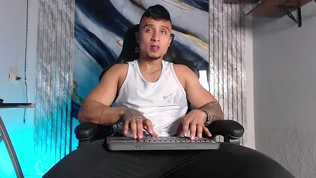 ThiagoBlaze online show from July 23, 2026, 3:26 am