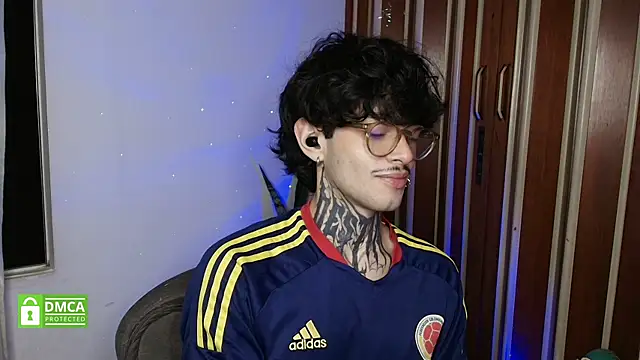 Mihail leroy online show from February 20, 2026, 1:13 am