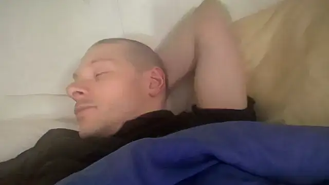 MasterDaddyCool online show from June 17, 2026, 5:56 pm