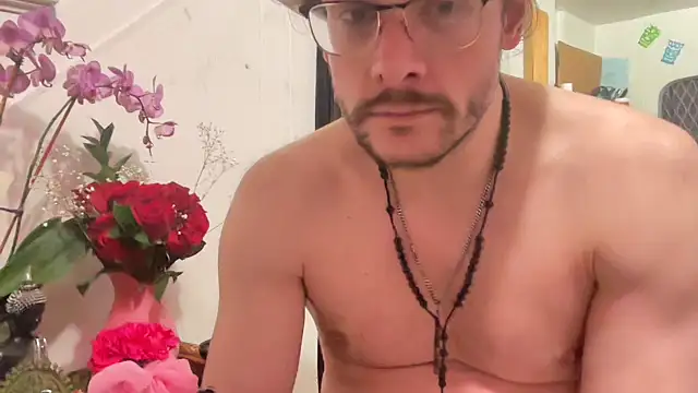 MasterDaddyCool online show from March 12, 2026, 11:03 am