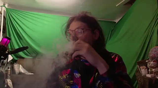 MasterDaddyCool online show from December 19, 2025, 8:49 am