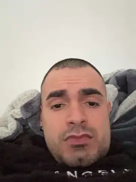 Snapshot of joseemontilla chatting on May 7, 2026, 5:38 pm joseemontilla online show from May 7, 2026, 5:38 pm