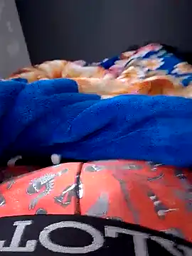 Dendenlerr online show from September 28, 2025, 6:37 pm