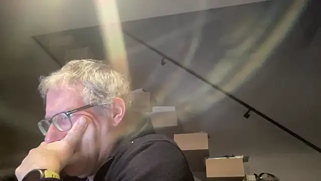 Snapshot of choupipat1 chatting on December 5, 2025, 7:07 am choupipat1 online show from December 5, 2025, 7:07 am