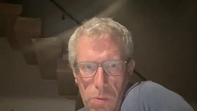 Snapshot of choupipat1 chatting on September 14, 2025, 10:43 pm choupipat1 online show from September 14, 2025, 10:43 pm