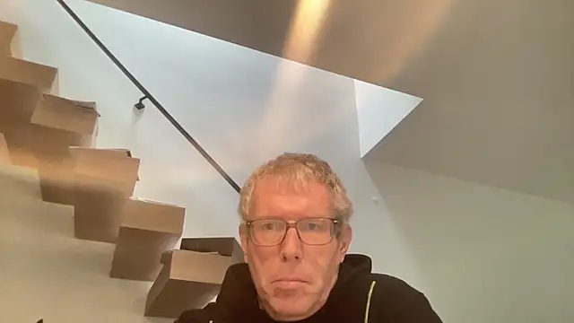 Snapshot of choupipat1 chatting on February 14, 2026, 10:04 am choupipat1 online show from February 14, 2026, 10:04 am