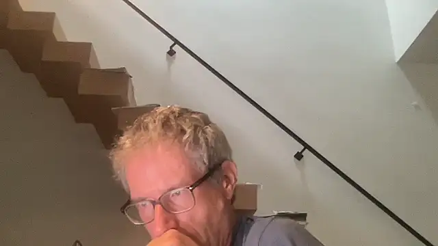 Snapshot of choupipat1 chatting on September 18, 2025, 6:38 am choupipat1 online show from September 18, 2025, 6:38 am