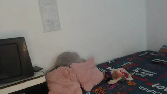 Snapshot of Victoria_new chatting on October 20, 2025, 9:26 pm Victoria new online show from October 20, 2025, 9:26 pm