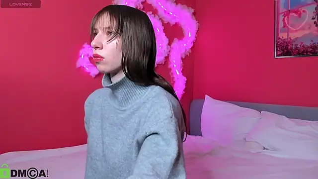 Lisbeth  Salander online show from November 24, 2025, 2:33 am