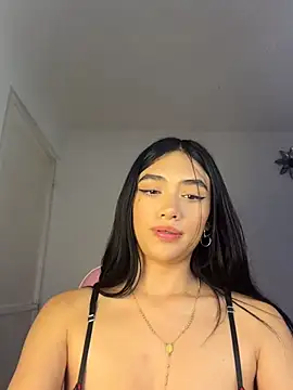 mandy222  online show from June 22, 2026, 2:06 am