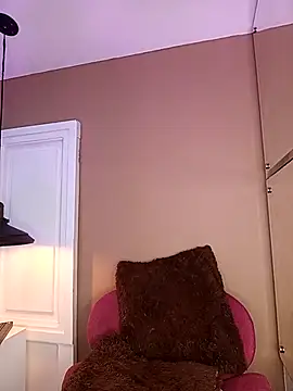 Snapshot of KITY_HILL chatting on March 8, 2026, 2:04 am KITY HILL online show from March 8, 2026, 2:04 am