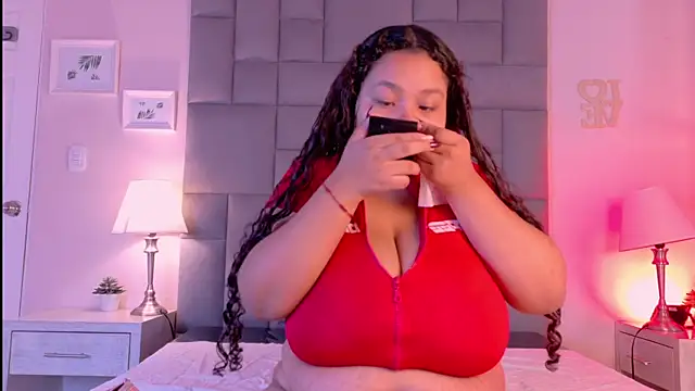 KITY HILL online show from September 14, 2025, 3:51 am