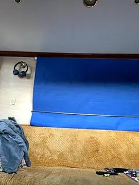 ladyboatlady online show from September 26, 2025, 7:04 am