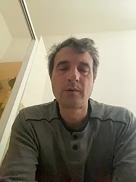 sasatimido online show from May 3, 2026, 6:40 am