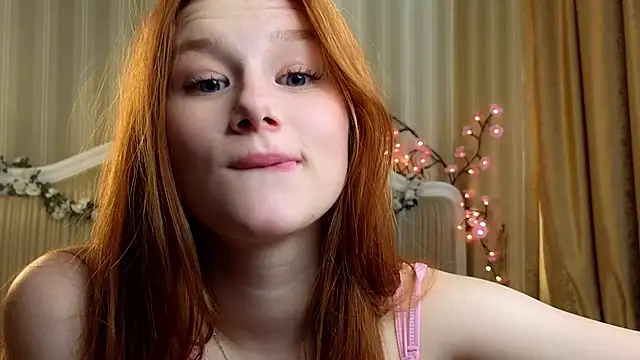 Juuulia  online show from June 8, 2026, 11:55 am