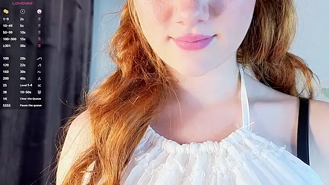 Juuulia  online show from July 13, 2026, 2:16 pm