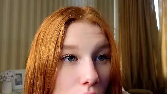 Juuulia  online show from June 20, 2026, 2:33 pm