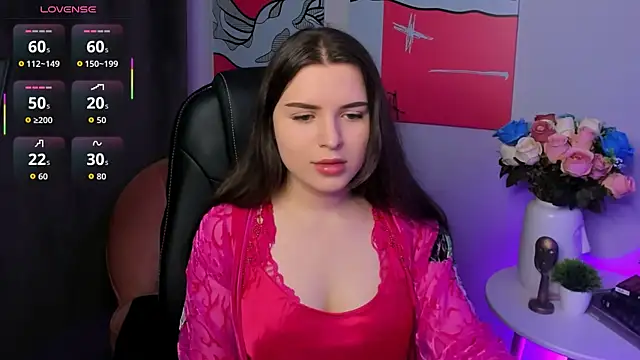 AliceLiador online show from September 9, 2025, 11:47 pm