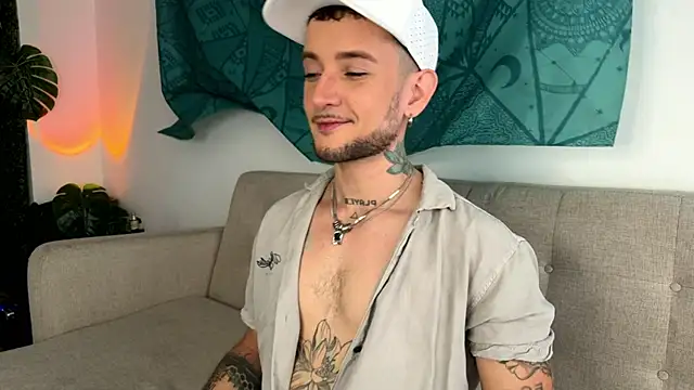 Snapshot of Neythancooper chatting on November 15, 2025, 5:06 pm Neythancooper online show from November 15, 2025, 5:06 pm