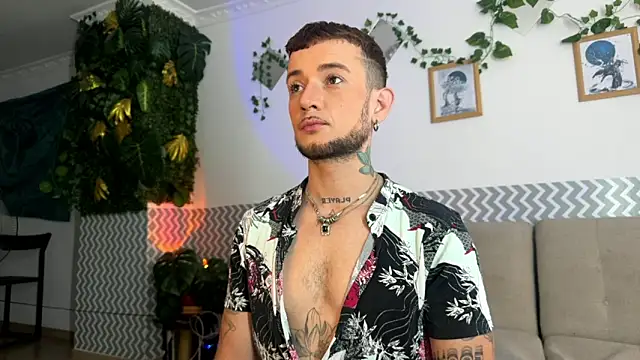 Snapshot of Neythancooper chatting on November 20, 2025, 12:50 pm Neythancooper online show from November 20, 2025, 12:50 pm