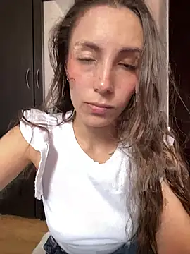 paula miler1 online show from June 9, 2026, 4:52 pm