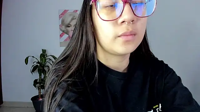 rouse red online show from September 21, 2025, 2:11 pm