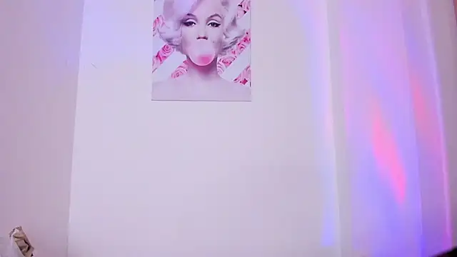 rouse red online show from September 20, 2025, 2:00 pm