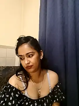 Snapshot of cute_indianxo chatting on March 9, 2026, 7:17 pm cute indianxo online show from March 9, 2026, 7:17 pm