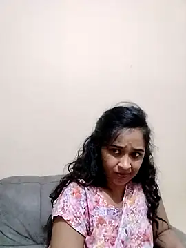 cute indianxo online show from April 5, 2026, 6:58 pm