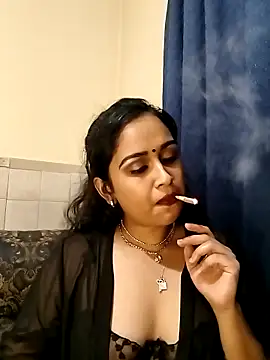 Snapshot of cute_indianxo chatting on March 12, 2026, 7:51 pm cute indianxo online show from March 12, 2026, 7:51 pm