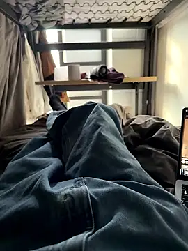 Snapshot of loregarss chatting on January 6, 2026, 7:29 pm loregarss online show from January 6, 2026, 7:29 pm