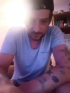 a7ex online show from September 24, 2025, 8:59 pm