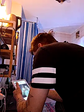 a7ex online show from January 14, 2025, 3:32 am