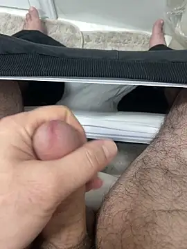 Snapshot of Heros2000 chatting on February 28, 2026, 10:48 am Heros2000 online show from February 28, 2026, 10:48 am