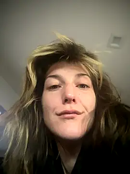 MrsSizzle online show from November 20, 2025, 7:03 pm