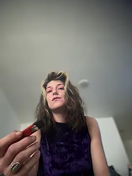 MrsSizzle online show from October 18, 2025, 8:11 pm