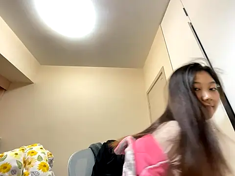 xena0501 online show from December 16, 2025, 7:23 am