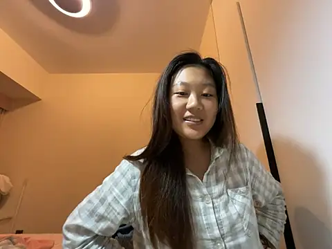 xena0501 online show from October 23, 2025, 5:11 pm