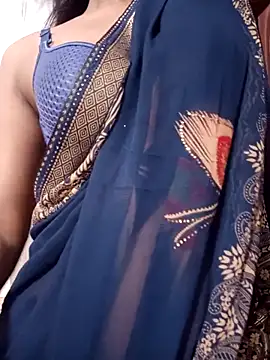 Black Moon15 online show from October 24, 2025, 9:58 pm