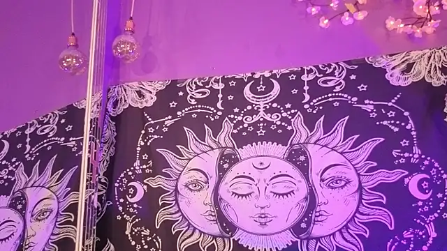 Gaia Gatex online show from January 8, 2026, 12:00 pm