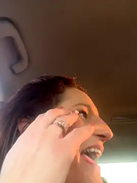 silverbay-456 online show from November 13, 2025, 12:25 am