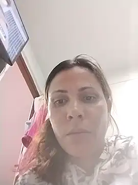 dyjaA online show from October 7, 2025, 10:33 pm