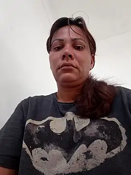 dyjaA online show from May 6, 2026, 11:14 am
