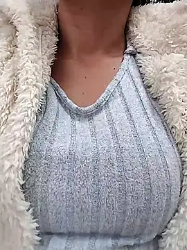 dyjaA online show from September 24, 2025, 12:44 pm