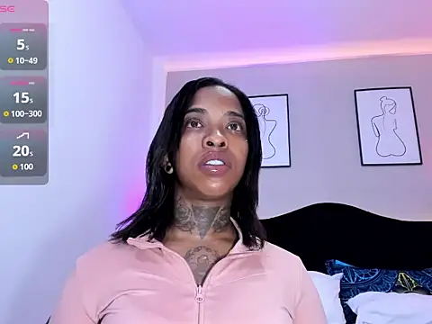 Pauline Fox online show from June 28, 2026, 10:27 pm