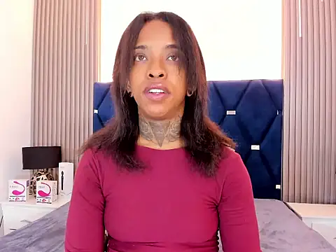 Pauline Fox online show from October 31, 2025, 12:51 am