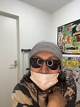 specialz0831 online show from October 22, 2025, 5:18 am