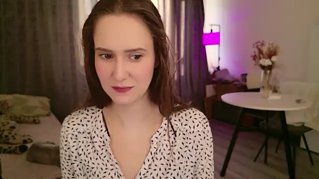 LucyRose3 online show from May 7, 2026, 5:27 pm